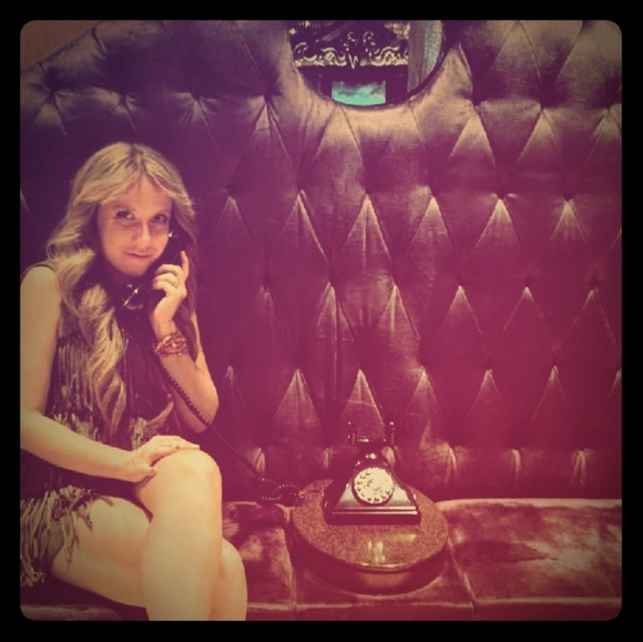 Meet your Posher, Kelly - Picture 2 of 3